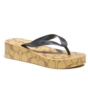 NEW! COACH Lynn Flip-Flops, Size 8, Brand New with Tag-in Bag, GORGEOUS!